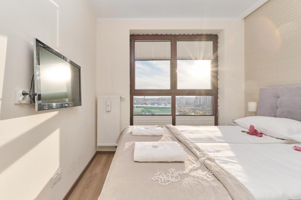 Apartment Wroclaw Krakowska With Balcony And Free Garage By Noclegi Renters Extérieur photo