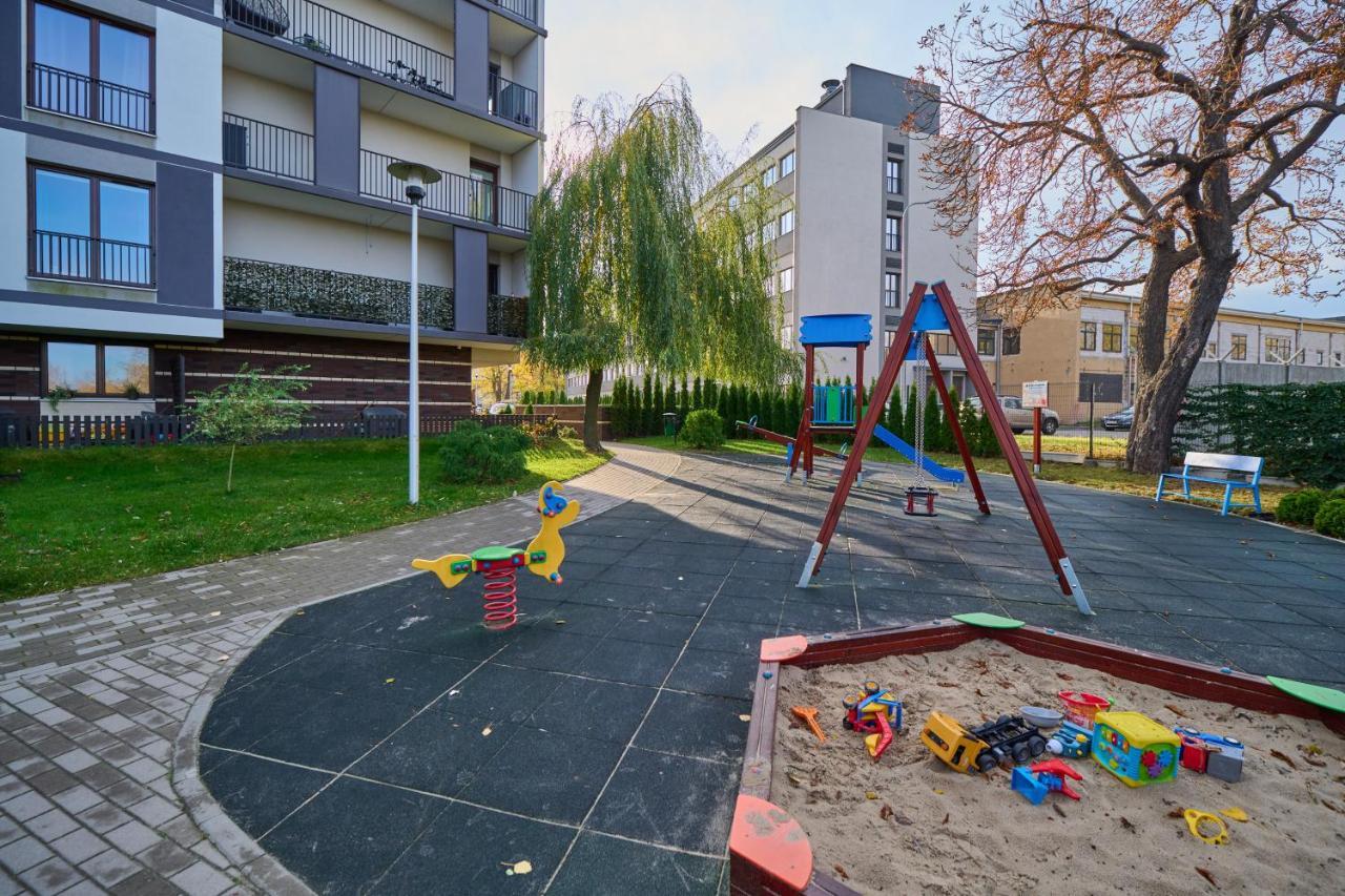 Apartment Wroclaw Krakowska With Balcony And Free Garage By Noclegi Renters Extérieur photo
