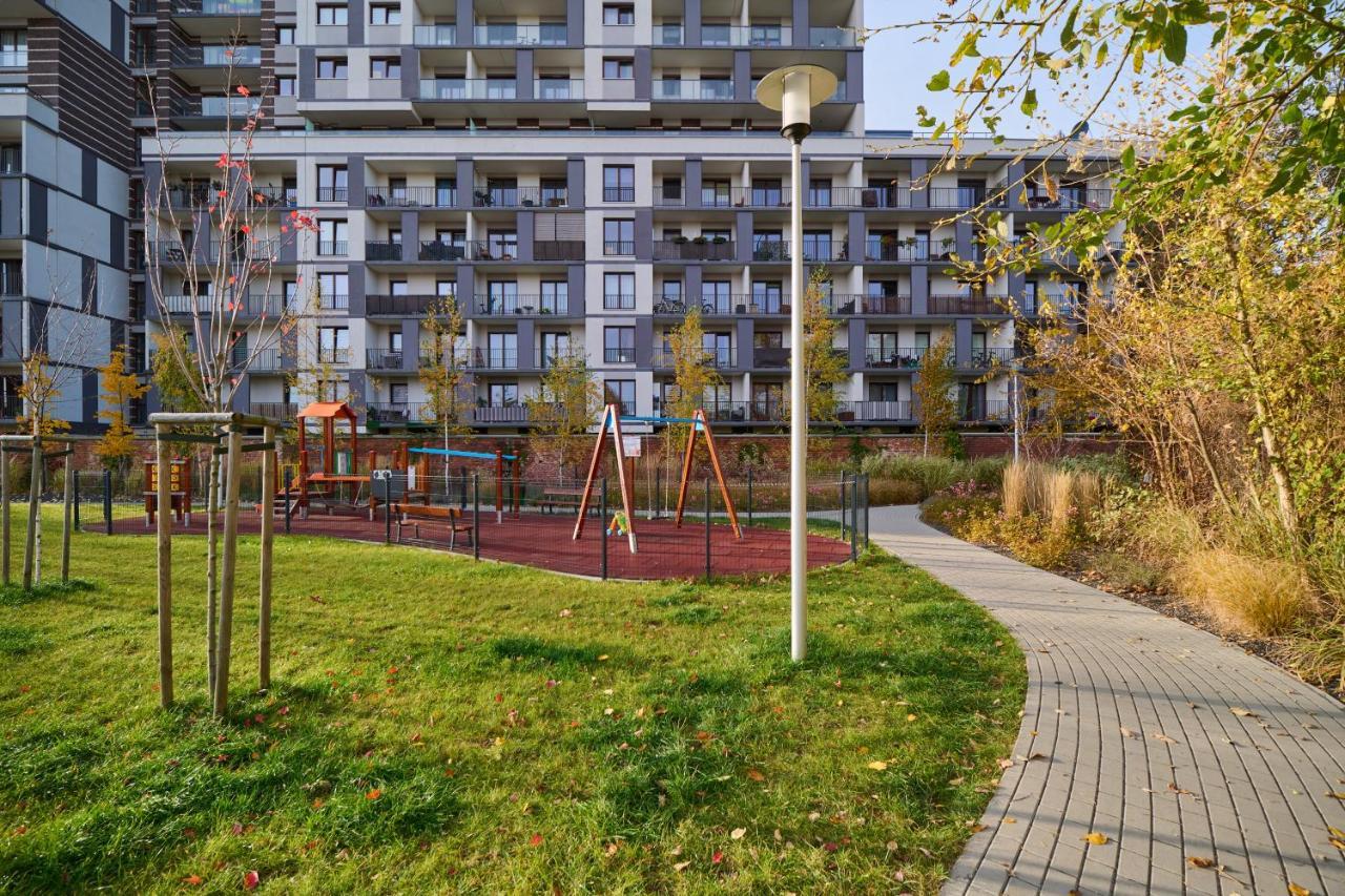 Apartment Wroclaw Krakowska With Balcony And Free Garage By Noclegi Renters Extérieur photo