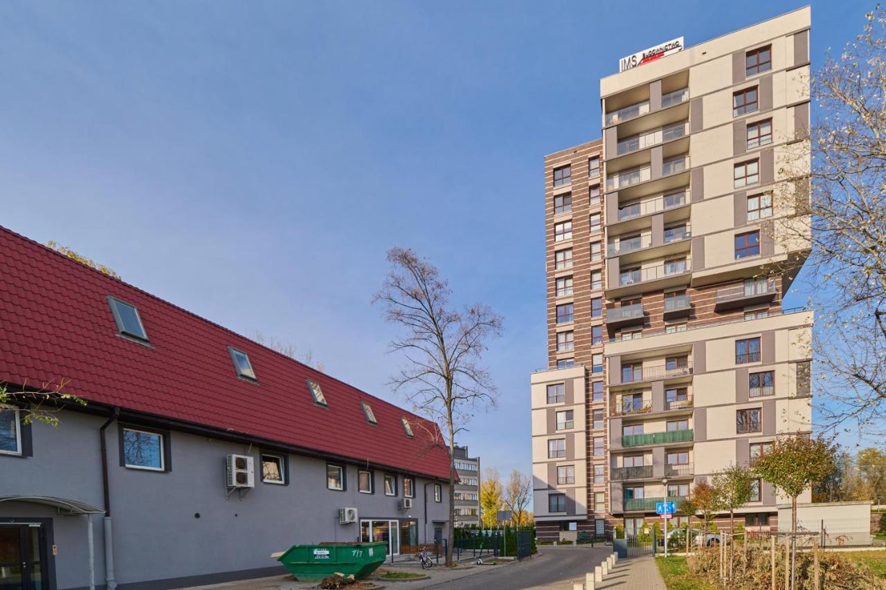 Apartment Wroclaw Krakowska With Balcony And Free Garage By Noclegi Renters Extérieur photo